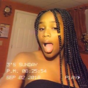 Meet your Posher, Ni